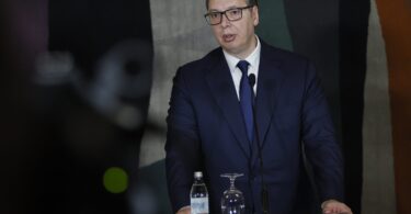 VAŽNA PORUKA ZA GRAĐANE SRBIJE, NE TREBA DA SE SEKIRAJU Oglasio se predsednik Vučić