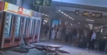 DRAMA NA AERODROMU – PAO KROV: Putnici u šoku!