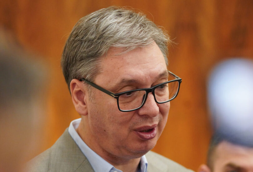 PREDSEDNIK SRBIJE NA LICU MESTA: Vučić obilazi porodice koje su ostale bez domova u požarima u Toplici i Jablaničkom okrugu
