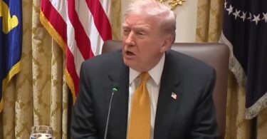 "Pripremite zalihe vode i hrane": Evropska teritorija strahuje od Trampove invazije, premijer istupio sa dramatičnim upozorenjem