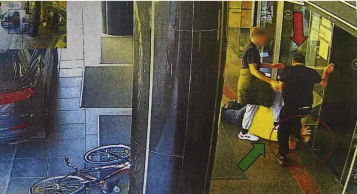 DO SADA NEVIĐENE FOTOGRAFIJE SA SIGURNOSNIH KAMERA PREBIJANJA SAŠE MIRKOVIĆA: Monstruozno iživljavanje! Kako je moguće da je Velibor Popović Pop posle OVAKVOG ZLOČINA NA SLOBODI?