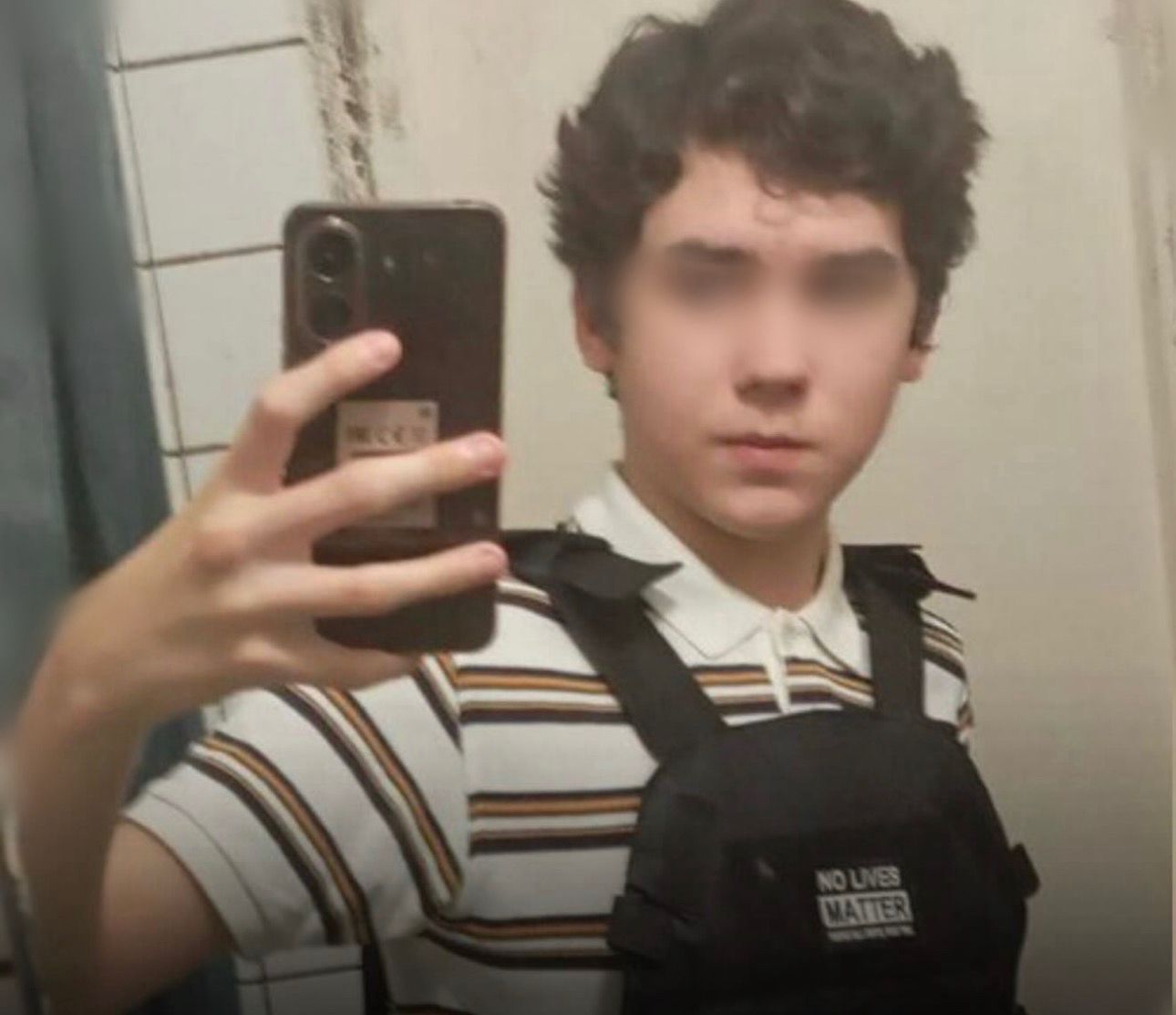 učenik napao drugare i nastavnika foto:beograd info