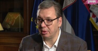 Vučić će posetiti Dačića u bolnici: Ministar policije u teškom stanju, priključen na aparate