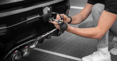 Vozači sve češće koriste ChatGPT za dijagnostiku kvarova, a posledice mogu da budu astronomski skupe