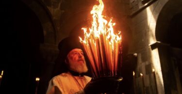 Sveštenik foto:ilustracija