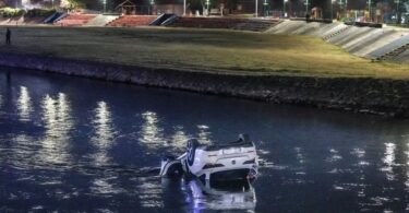 Auto upao u reku foto:radiomagnum