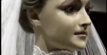 Lutka foto:instagram:creepy