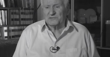Preminuo Dragoljub Mićunović