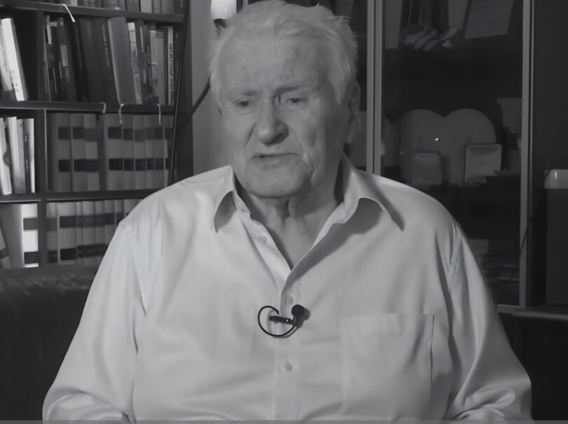 Preminuo Dragoljub Mićunović